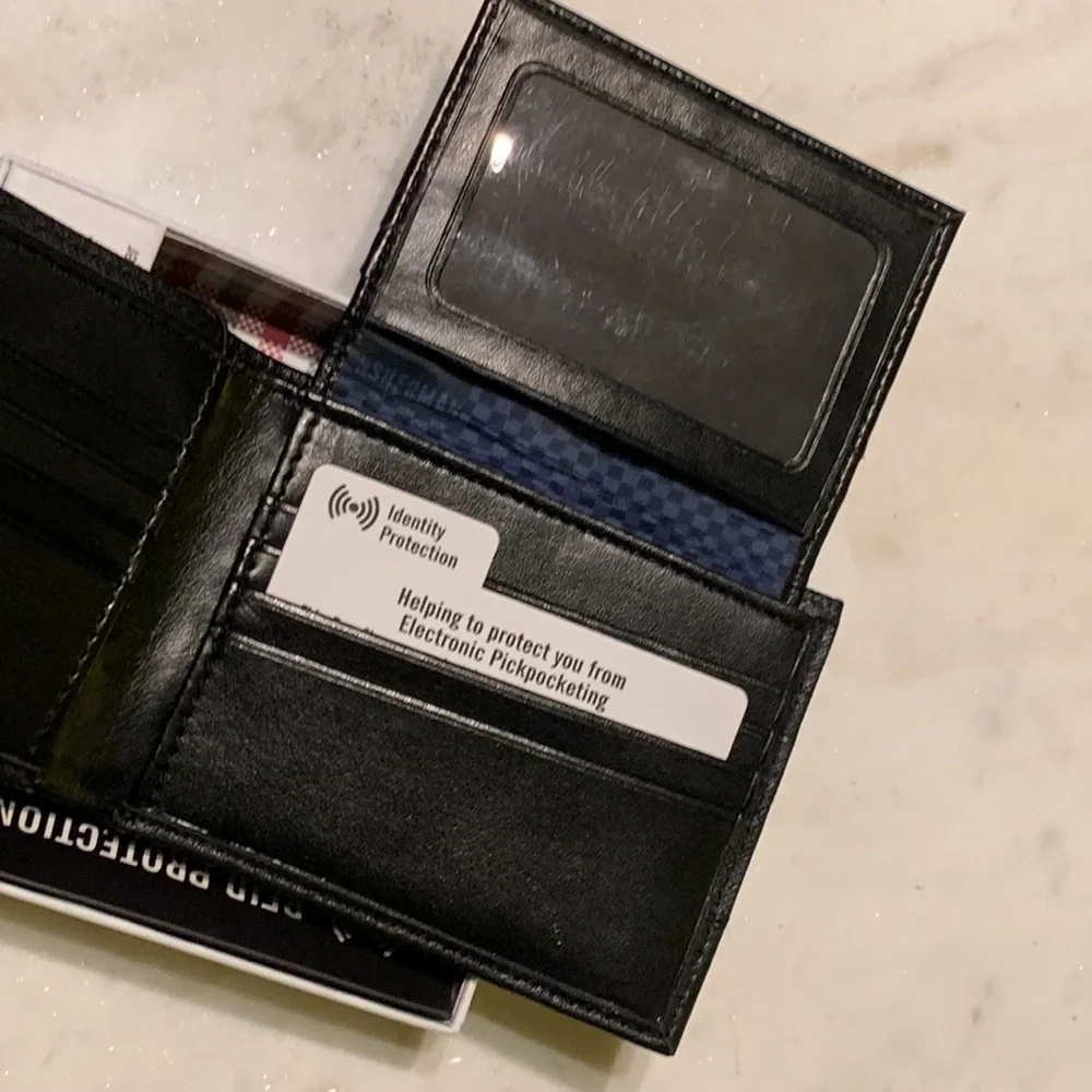 Ben Sherman Shadwell Collection Black BiFold Wallet